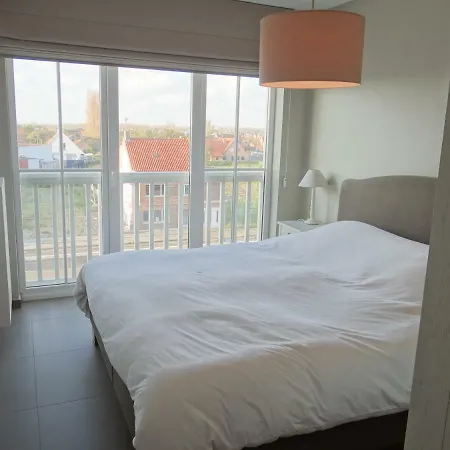 Apartament 2 Bedroom Dockside + Gar *